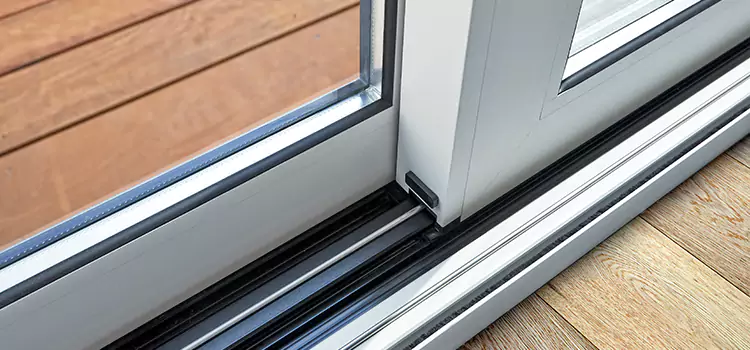 Why Your Sliding Door Keeps Getting Stuck in Paradise, CA?